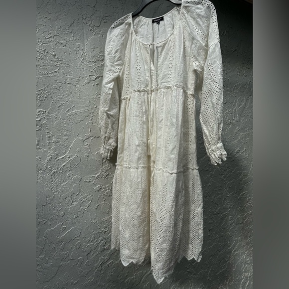 Tolani White Long Sleeve Dress - Picture 1 of 3